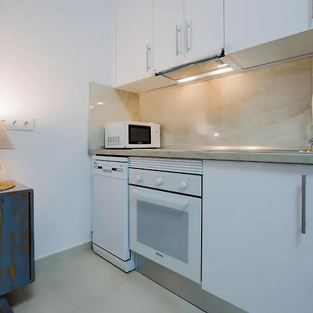 Kind Apartment *